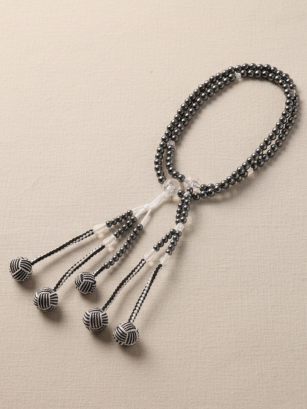 Chapelet Plastique onyx nacré - Grand (Pompons tressés N&B)
