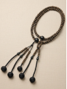Chapelet Bois de Poirier - Irisé Noir Grand (Pompons tressés noirs)